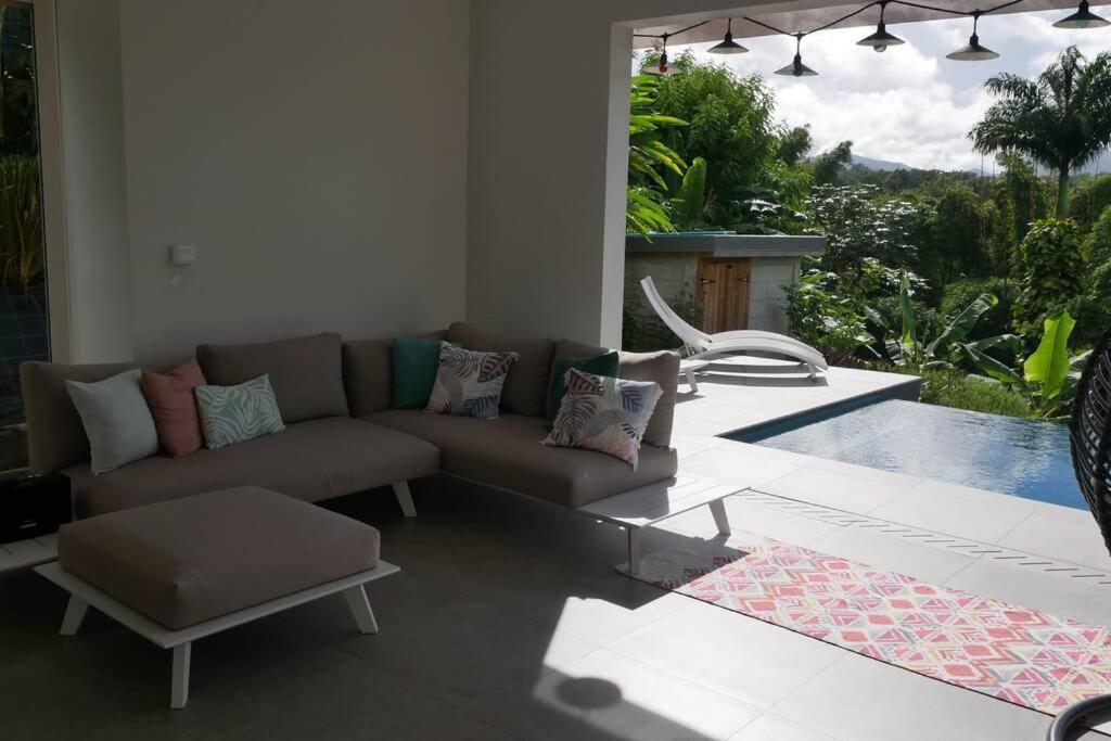 Villa Kumquat Avec Piscine Et Vue Sur Les Montagnes Petit-Bourg Eksteriør bilde