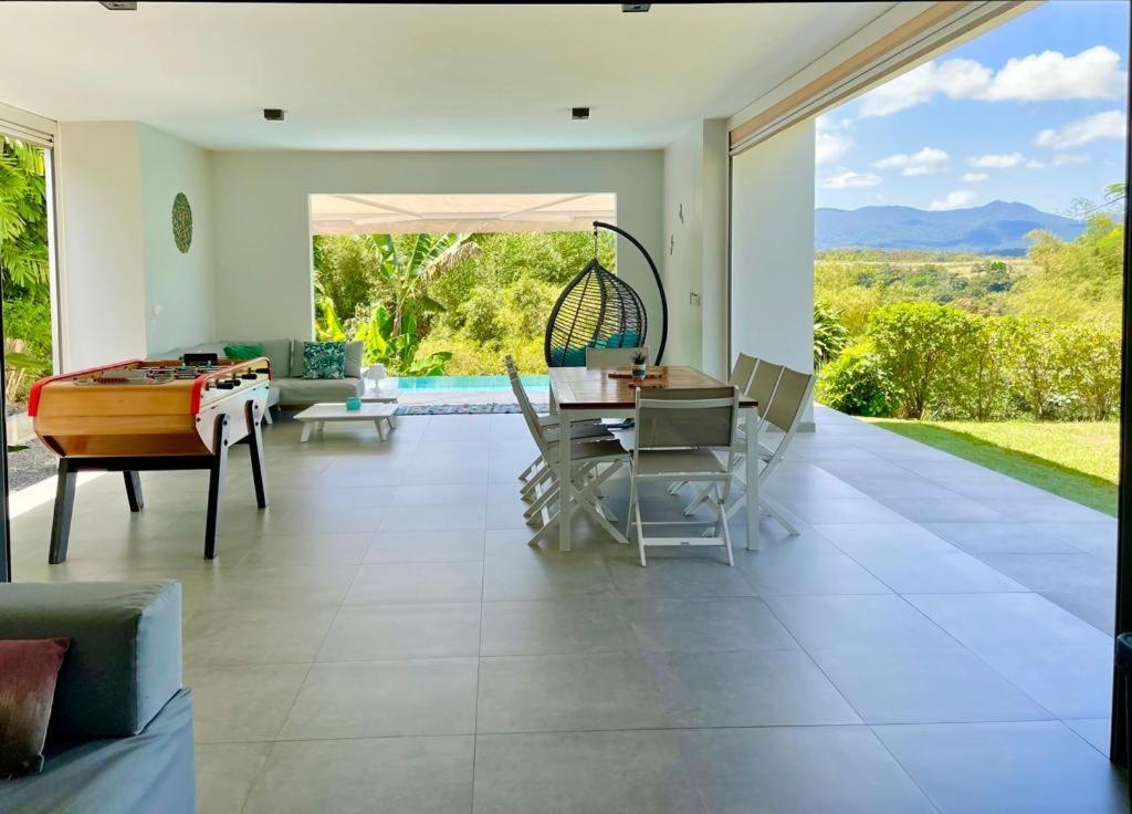 Villa Kumquat Avec Piscine Et Vue Sur Les Montagnes Petit-Bourg Eksteriør bilde