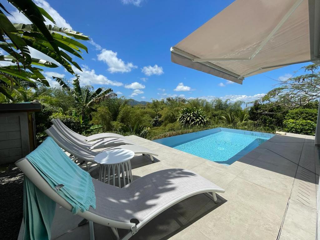 Villa Kumquat Avec Piscine Et Vue Sur Les Montagnes Petit-Bourg Eksteriør bilde